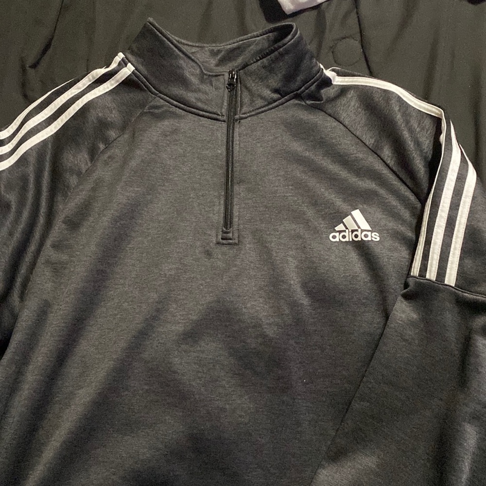 Adidas pullover
